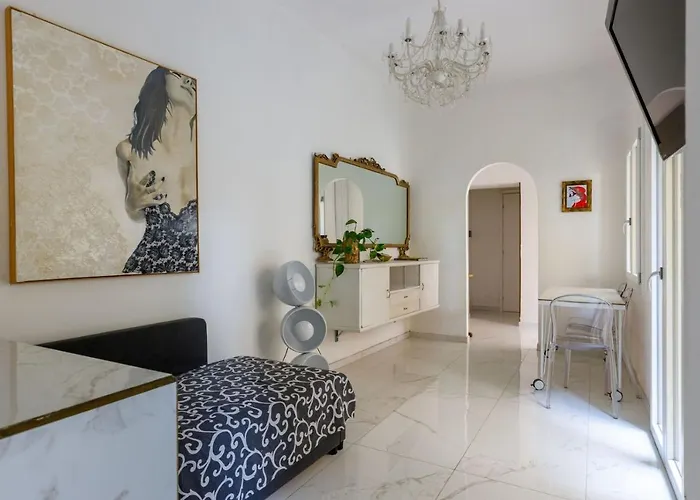 Maison Artistique 아파트 *